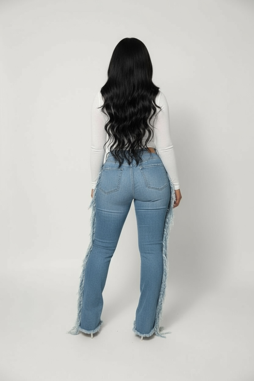 STREET CHIC RIPPED JEANS