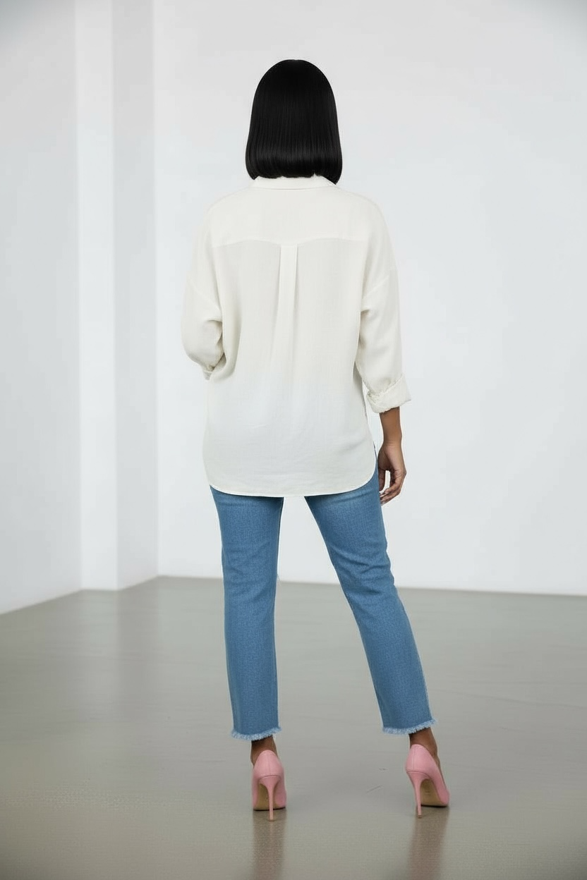 RAW EDGE DISTRESSED JEANS