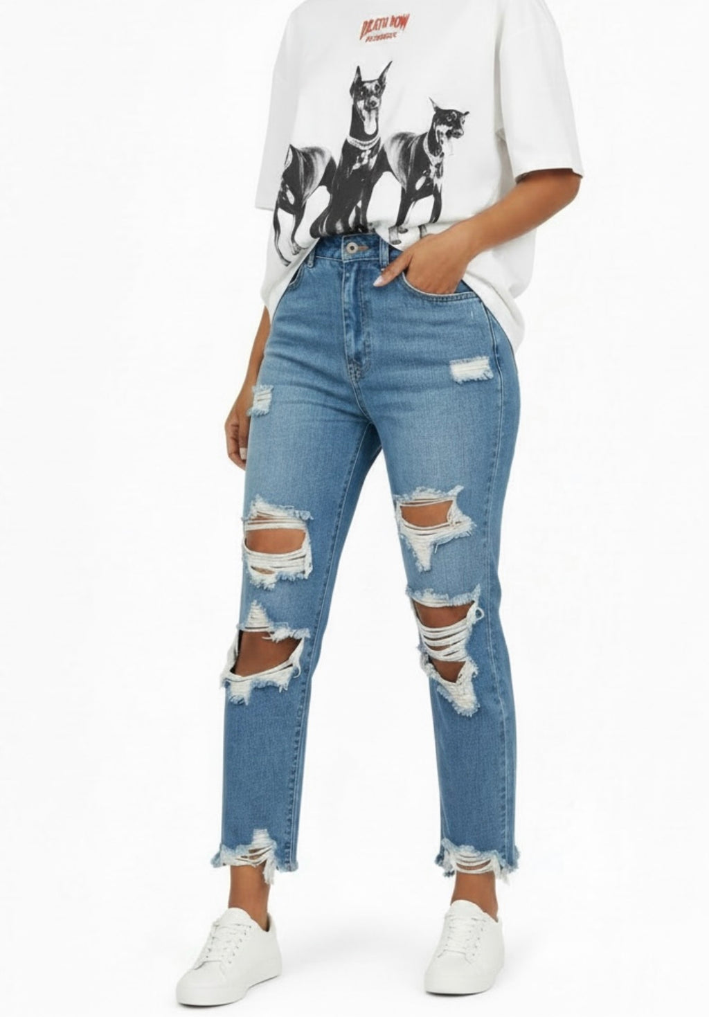 RAW EDGE DISTRESSED JEANS